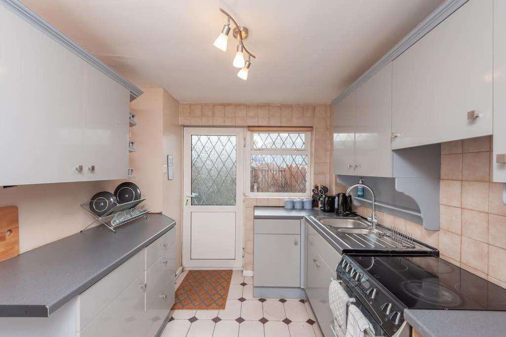 Leed City Centre - Armley Wortley ليدز المظهر الخارجي الصورة